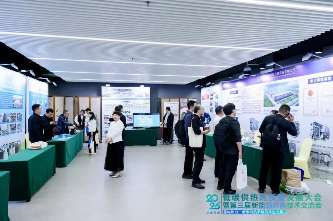 展位2.jpg